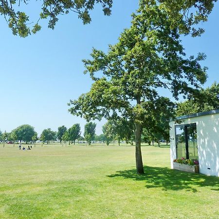 Courtside Apartment Southsea Portsmouth Ngoại thất bức ảnh
